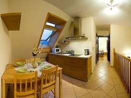 VISITzakopane Rainbow Apartments