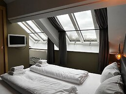 Hotel Oostereiland - Gevangenis Hotel