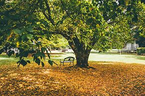 Federation Gardens & Possums Hideaway