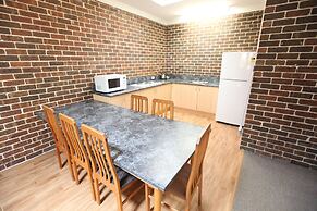 Federation Gardens & Possums Hideaway