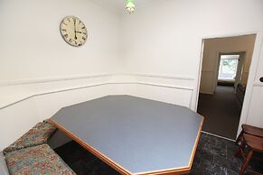 Federation Gardens & Possums Hideaway