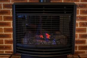 Federation Gardens & Possums Hideaway