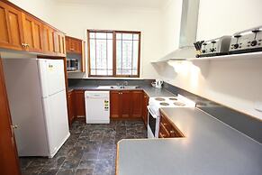 Federation Gardens & Possums Hideaway