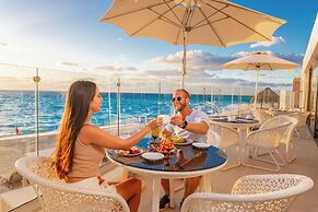 Sandos Cancún All Inclusive - Adults Only