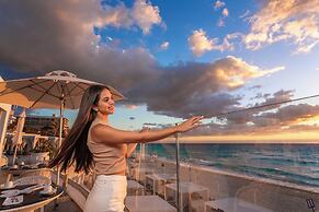 Sandos Cancún All Inclusive - Adults Only