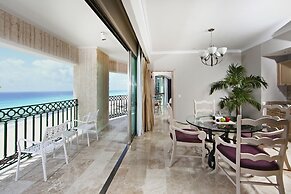 Sandos Cancún All Inclusive - Adults Only