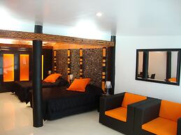 Stevenson's at Manase