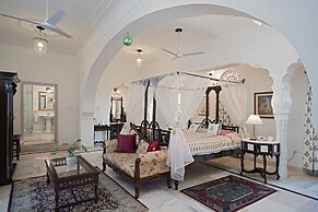 Alsisar Mahal - A Heritage Hotel