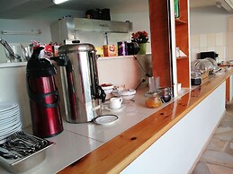 Filoxenia Sea & View