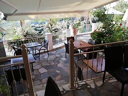 Filoxenia Sea & View