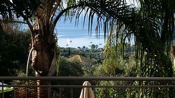 Filoxenia Sea & View