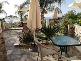 Filoxenia Sea & View