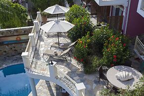 Filoxenia Sea & View