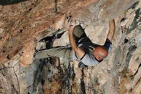 Thalia Rooms Guest House