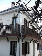 Thalia Rooms Guest House