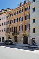 Hotel Siena