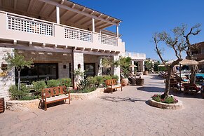 Cactus Royal Resort & Spa