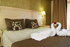 Cactus Royal Resort & Spa