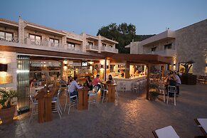 Cactus Royal Resort & Spa