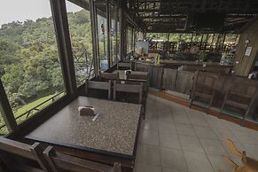 Hotel Alto Palomo