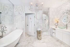 The Saint Hotel, New Orleans, French Quarter