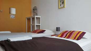 Refuge in Santa Marta Hostel