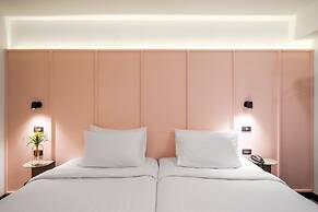 Myhotel CMYK Ratchada