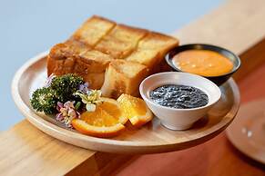 Myhotel CMYK Ratchada