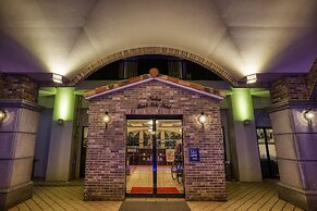 Naha Beach Side Hotel