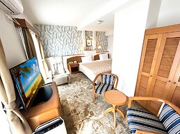 Naha Beach Side Hotel