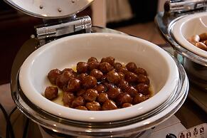 Naha Beach Side Hotel