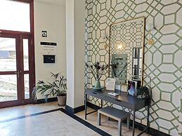 AZZ Sevilla Torre de la Plata