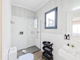 AZZ Sevilla Torre de la Plata