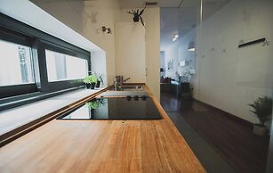 AZZ Sevilla Torre de la Plata