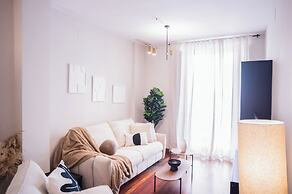 AZZ Sevilla Torre de la Plata