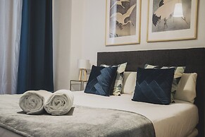 AZZ Sevilla Torre de la Plata