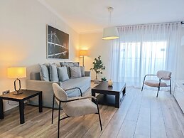 AZZ Sevilla Torre de la Plata