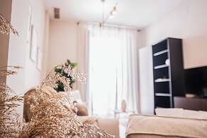 AZZ Sevilla Torre de la Plata