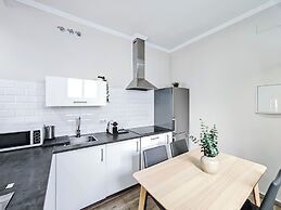 AZZ Sevilla Torre de la Plata