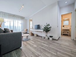 AZZ Sevilla Torre de la Plata