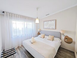 AZZ Sevilla Torre de la Plata