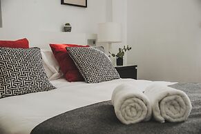 AZZ Sevilla Torre de la Plata