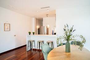 AZZ Sevilla Torre de la Plata