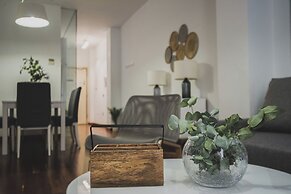 AZZ Sevilla Torre de la Plata