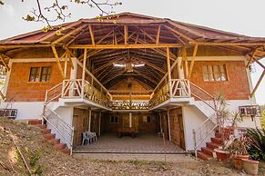 Happy Hill Hostel
