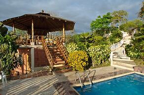 Happy Hill Hostel