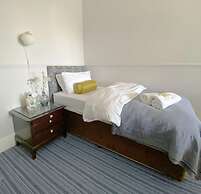 The Emsworth B&B Hotel