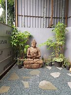 Dragonfly Hotel - The Art Hotel