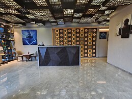 Dragonfly - The Art Hotel