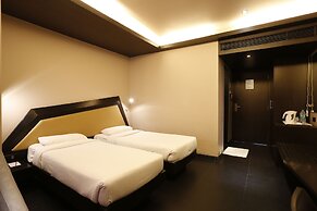 Dragonfly Hotel - The Art Hotel